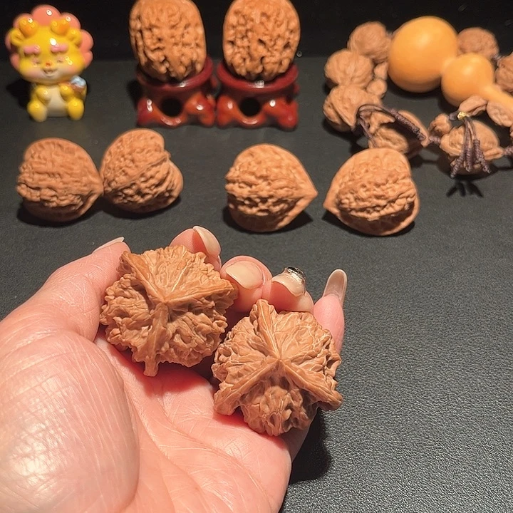 吊坠文玩核桃盘山