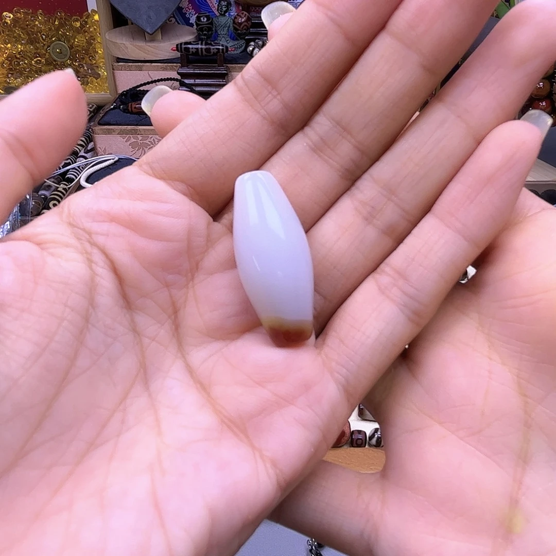 未镶嵌颈饰玛瑙/玉髓