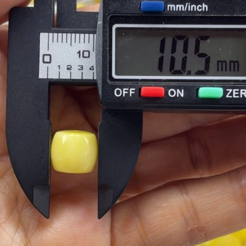 【闪购商品】裸石蜜蜡未镶嵌66杂