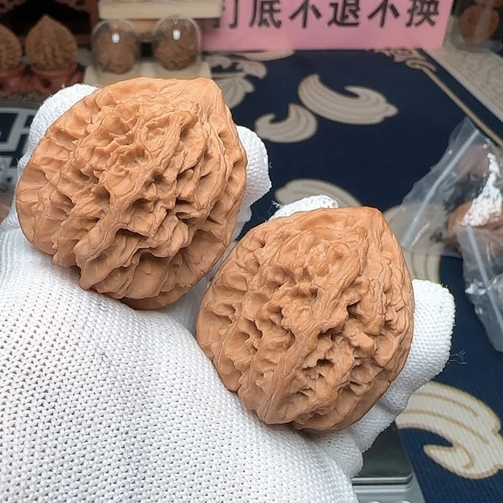 文玩核桃吊坠全品龙脊40尺