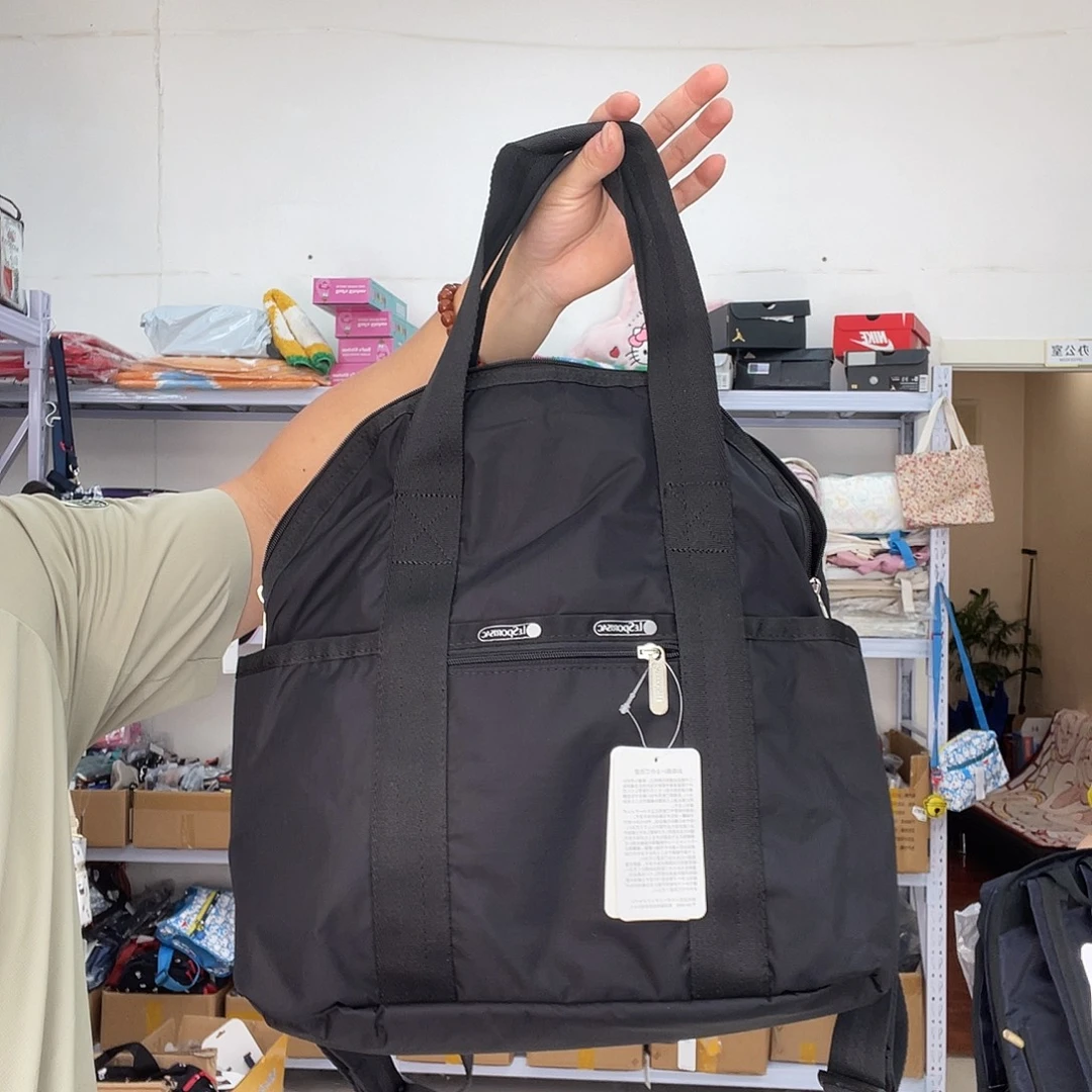 PU化妆包等产品和产品
