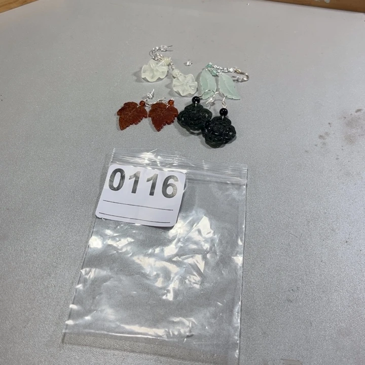 蛇纹石玉合金耳饰小*