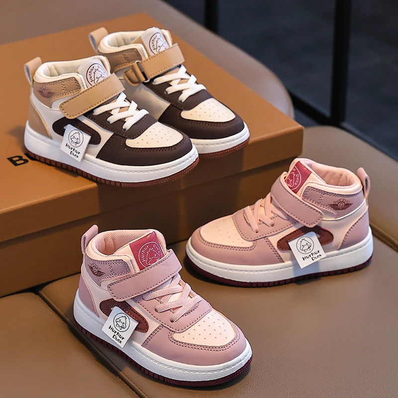 小黄鸭童鞋男女童鞋子2025冬季新款运动鞋皮面秋冬款高帮儿童板鞋