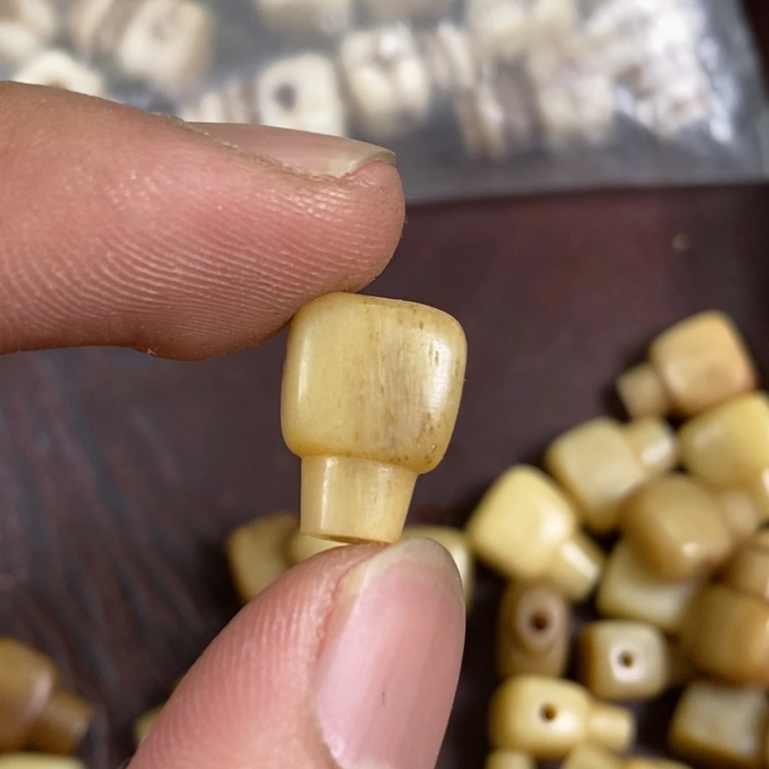 手串/手链驼骨配饰43