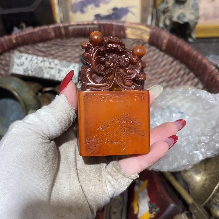 霞***雪羽毛印章及其配套设备在使用