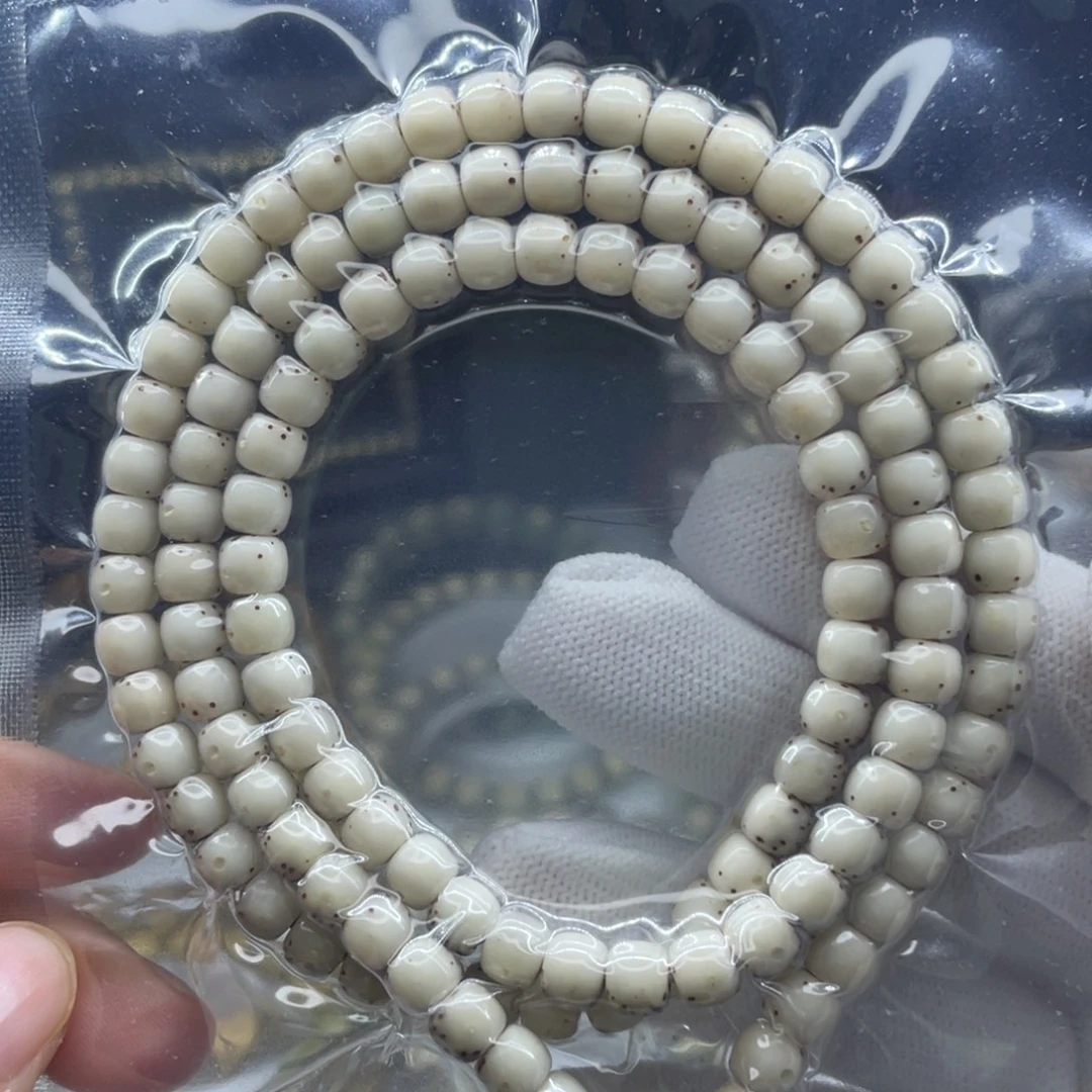 吊坠星月菩提6白冰糖通体108             A17