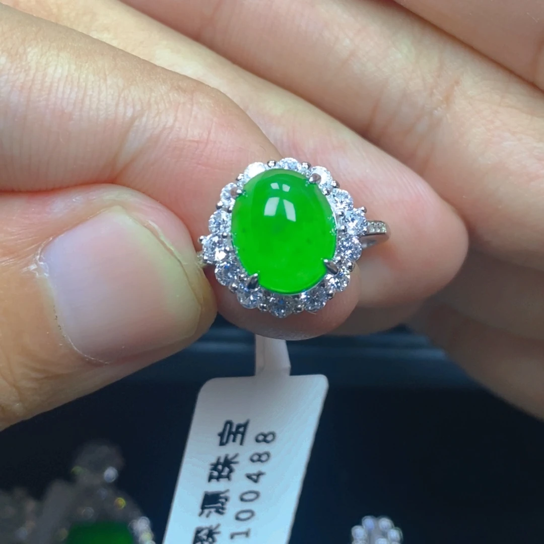 胖***鱼颈饰银S925镶嵌翡翠