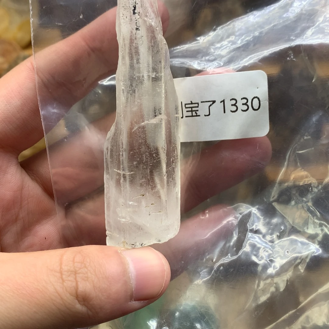 未镶嵌水晶珠宝半成品