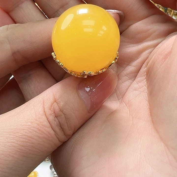 琥珀未镶嵌珠宝奇石