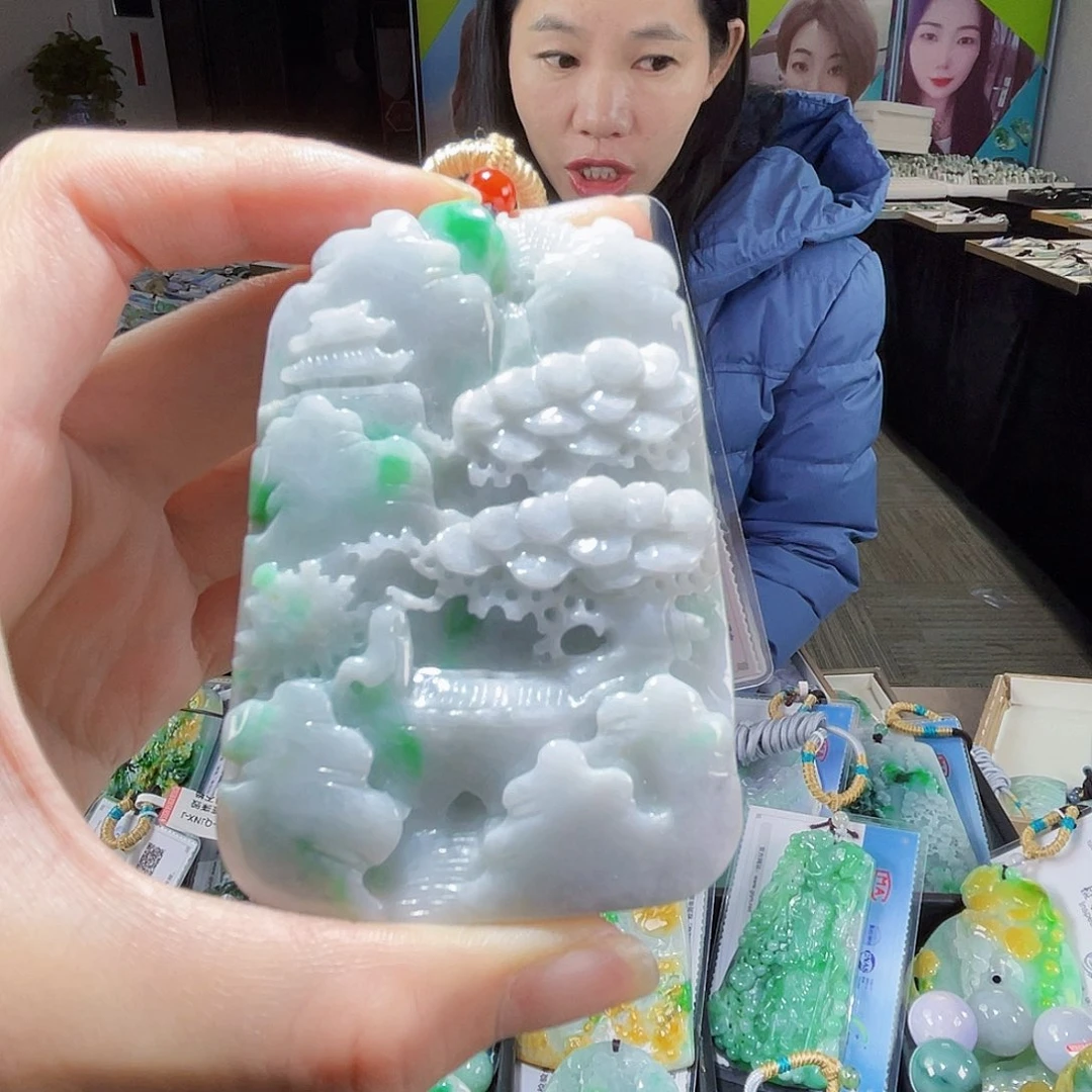 颈饰未镶嵌翡翠翡翠