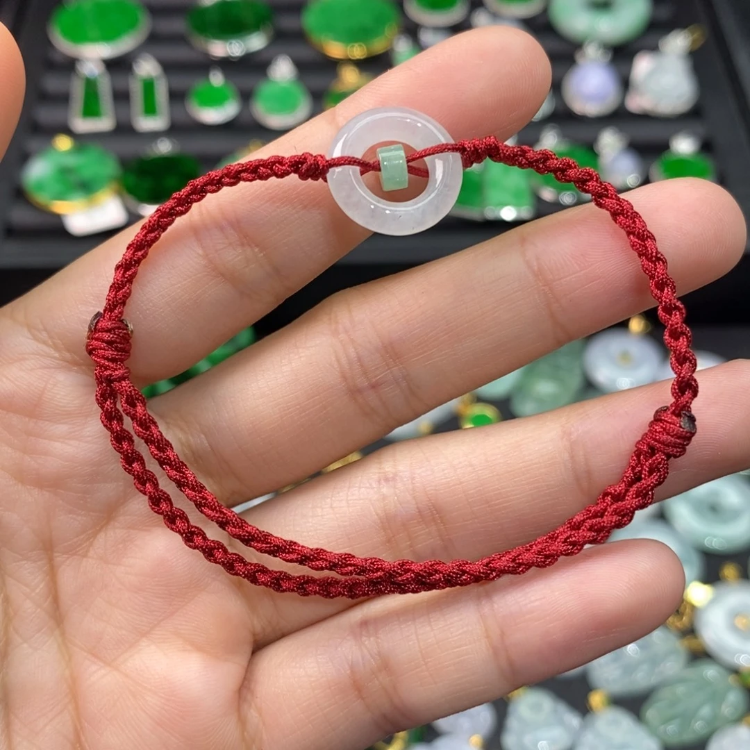 翡翠未镶嵌手绳有纹裂