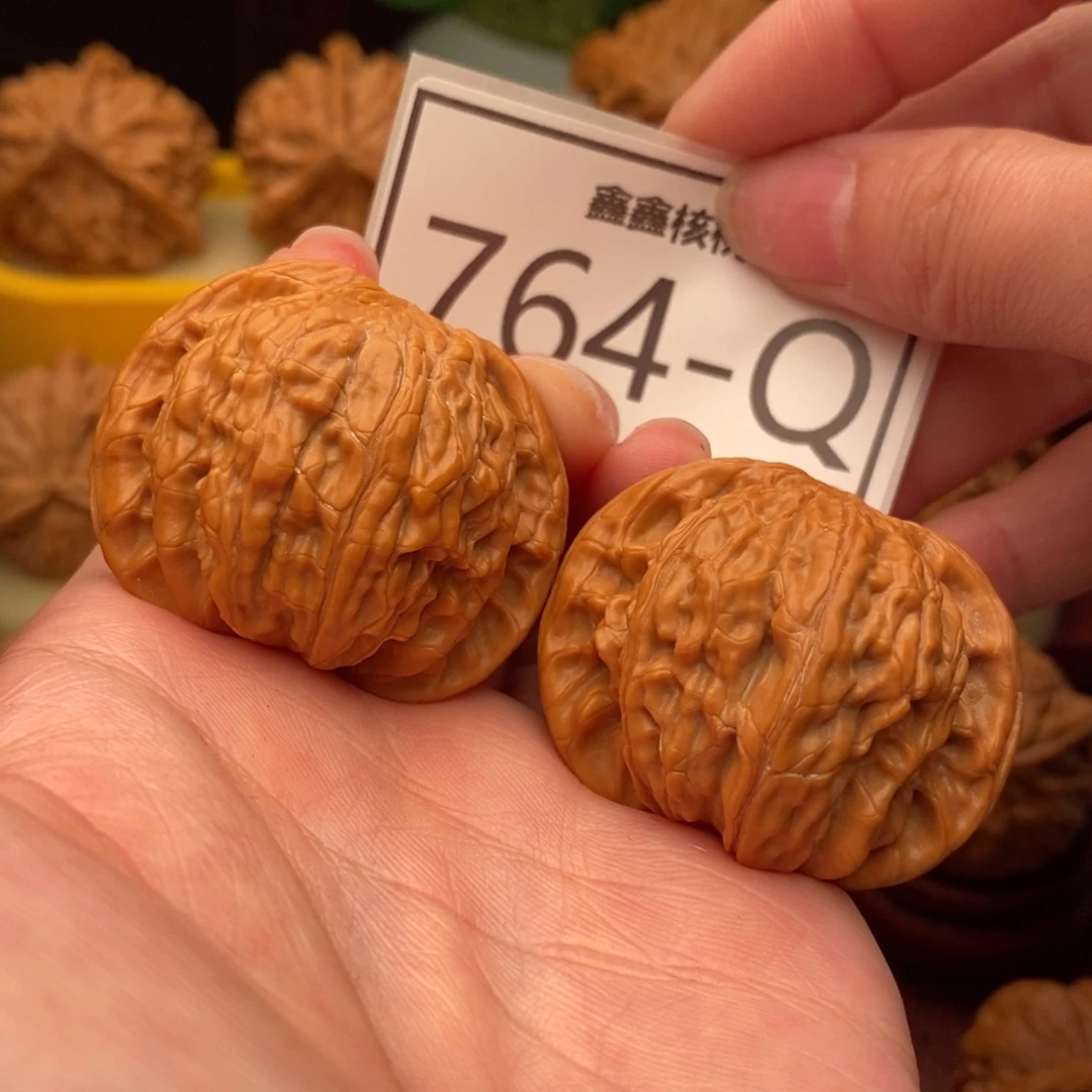 文玩核桃把件正磨40