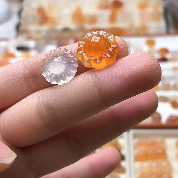 玛瑙/玉髓未镶嵌玛瑙太阳花