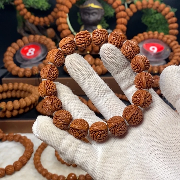 桃核吊坠秦岭龙纹