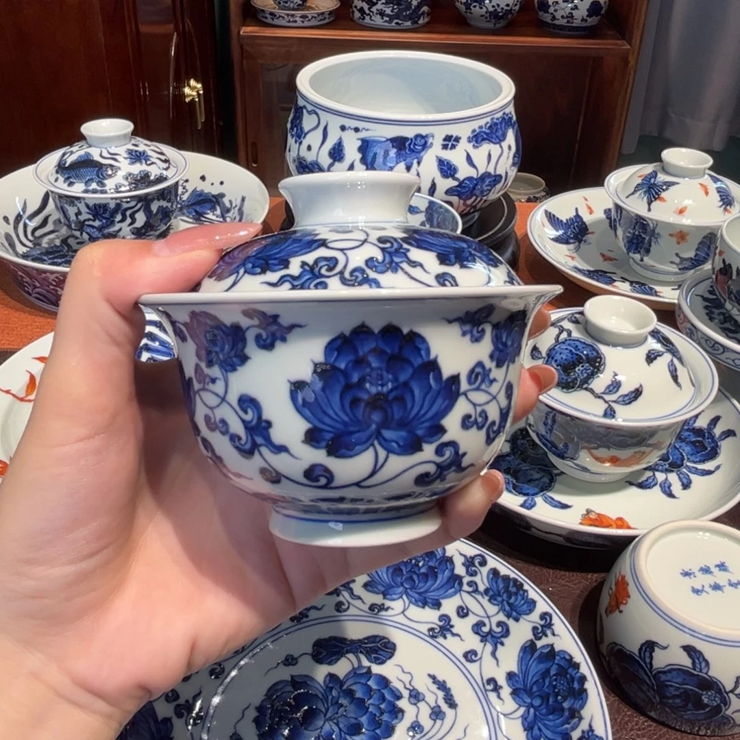 青花雯华堂手绘盖碗