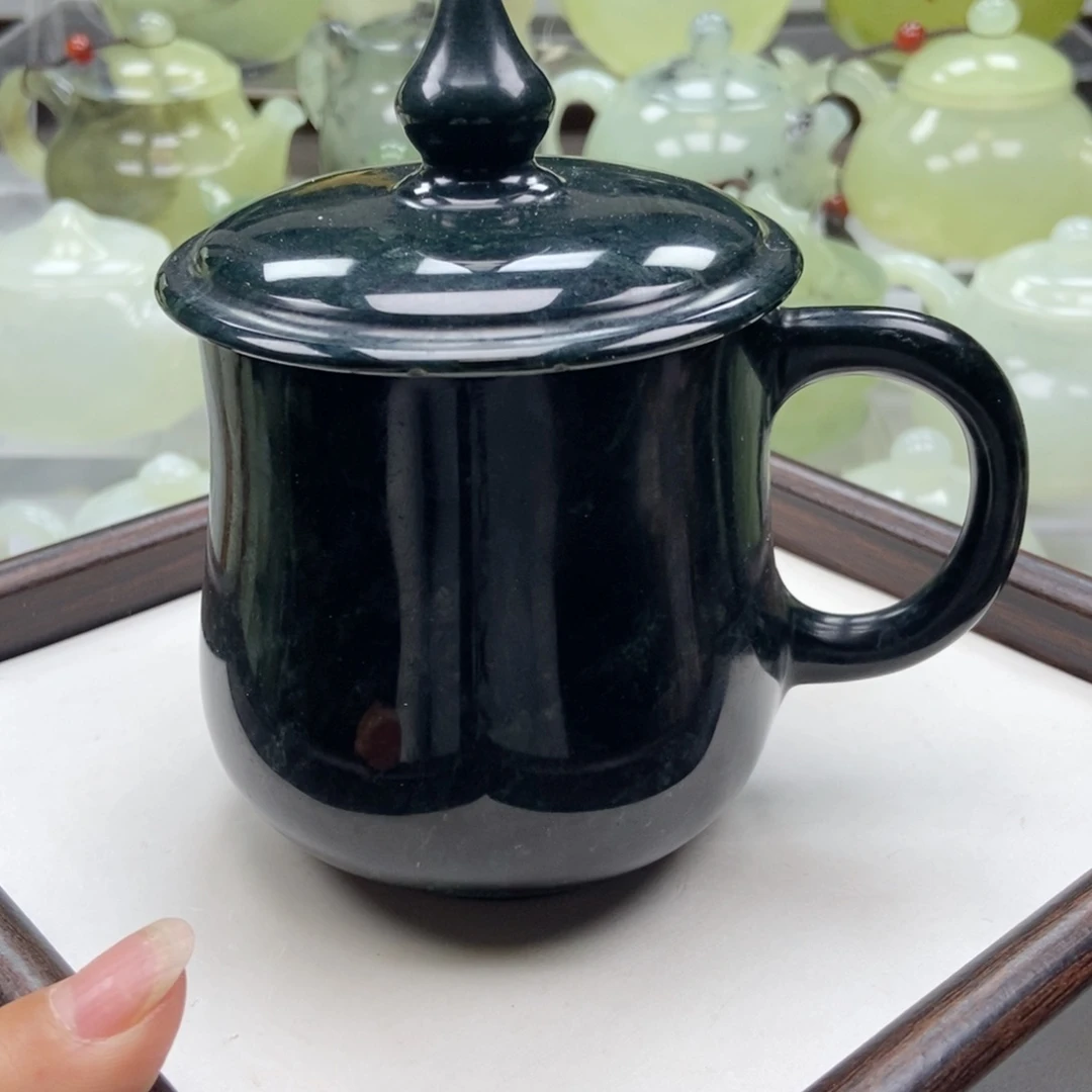 蛇纹石玉未镶嵌水杯