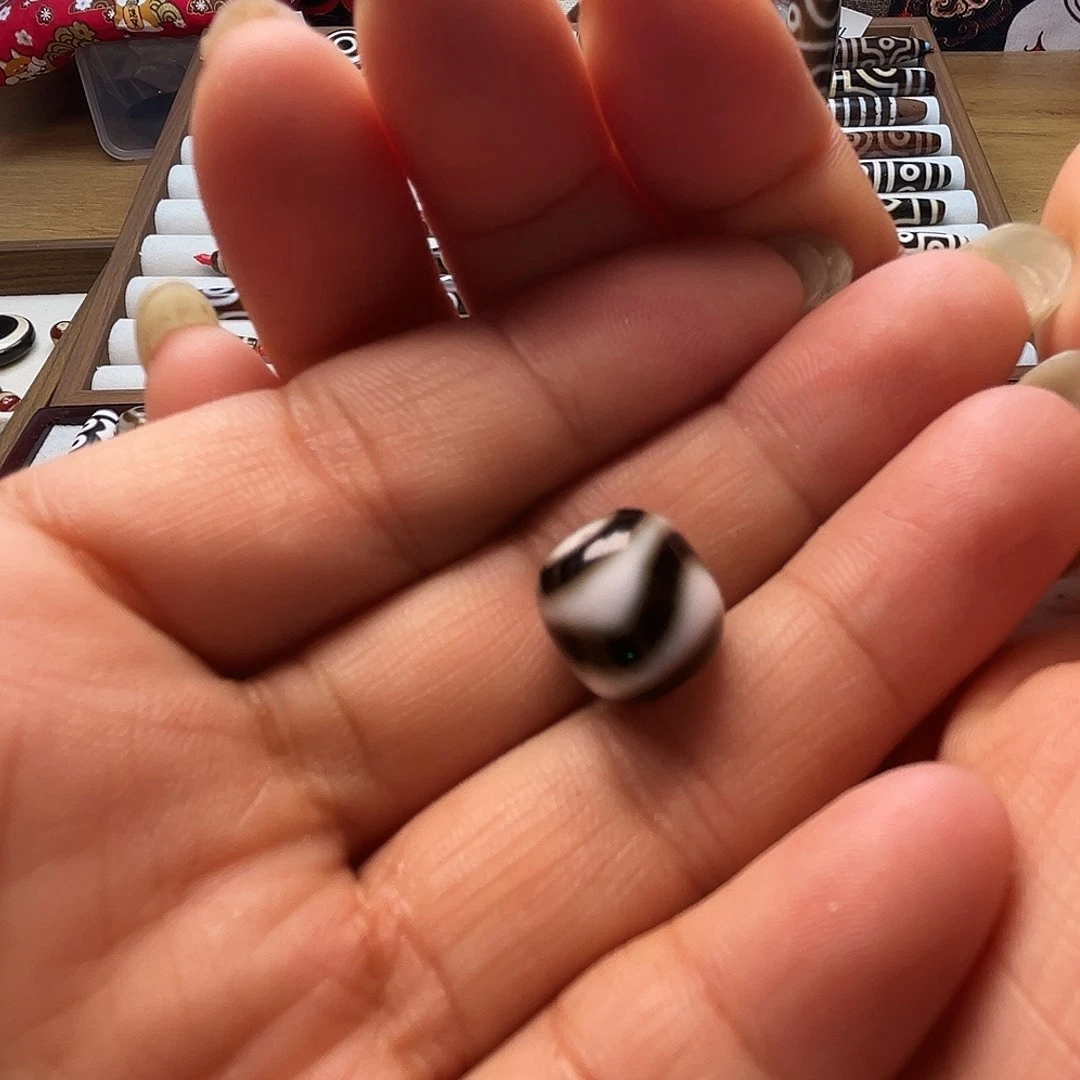 玛瑙/玉髓颈饰合金?*