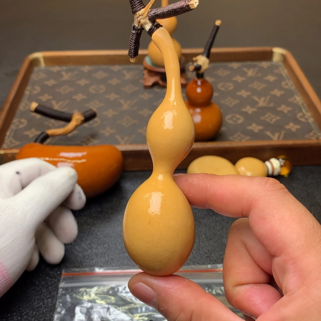 陈***骨天然的天然植物油烧热