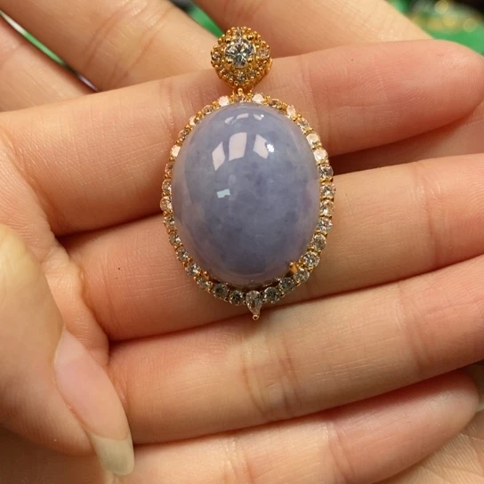 颈饰未镶嵌翡翠吊坠