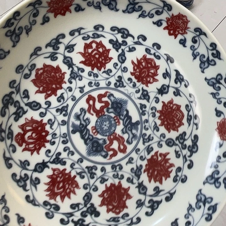 瓷片景德镇釉里红缠枝莲大壶承