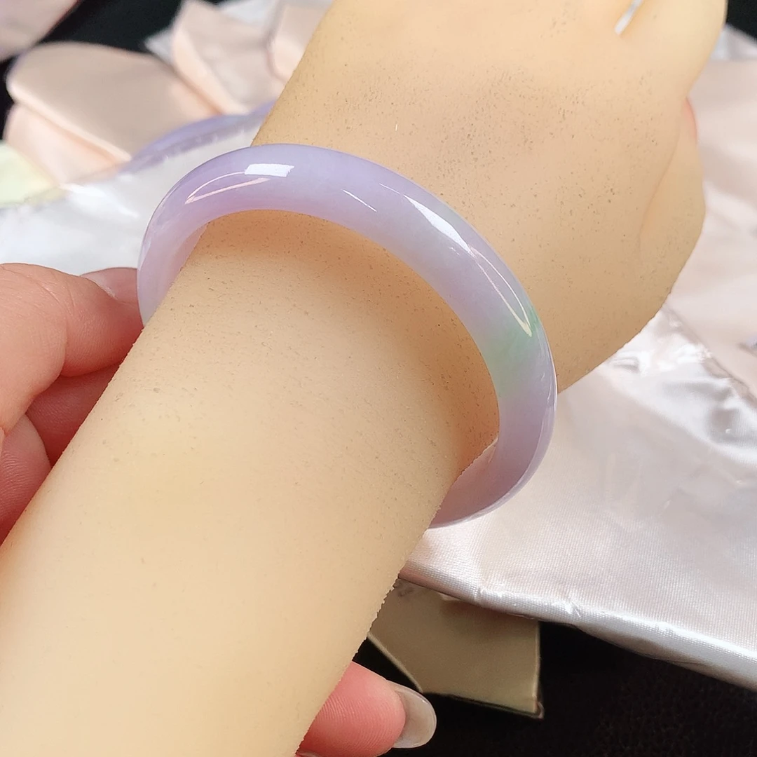 翡翠手镯未镶嵌1650x c cv b b b