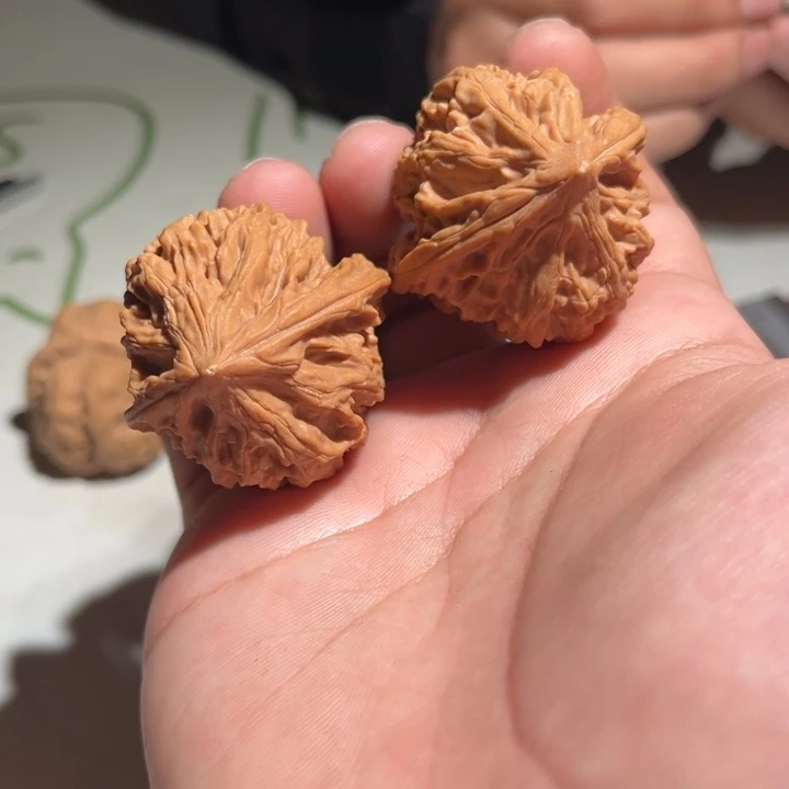 吊坠文玩核桃鸡心