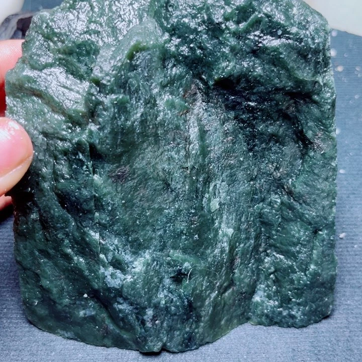 和田玉未镶嵌珠宝奇石