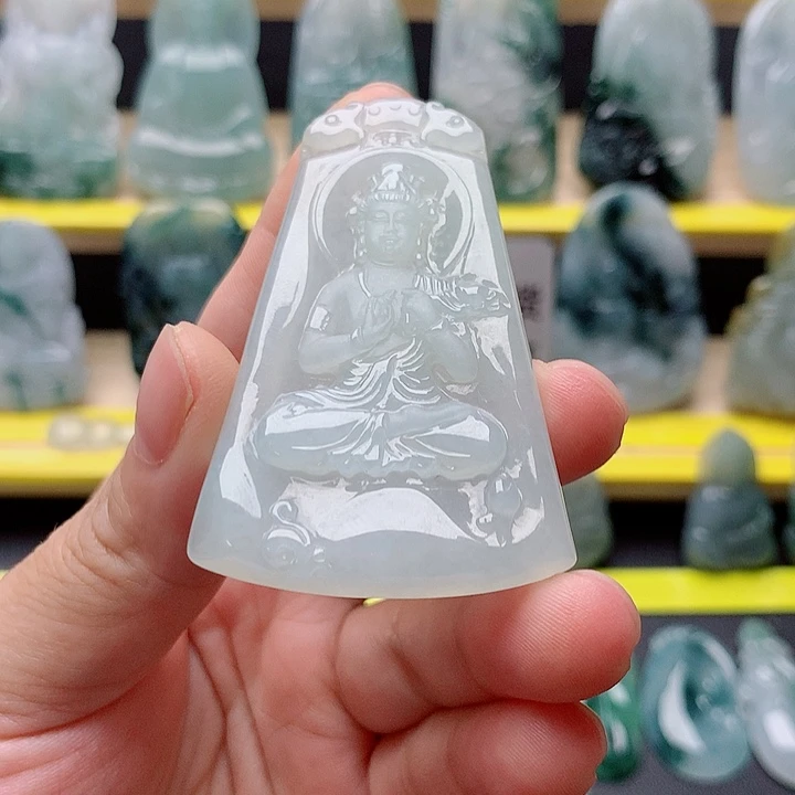 吊坠(不含链)未镶嵌翡翠莲花观音