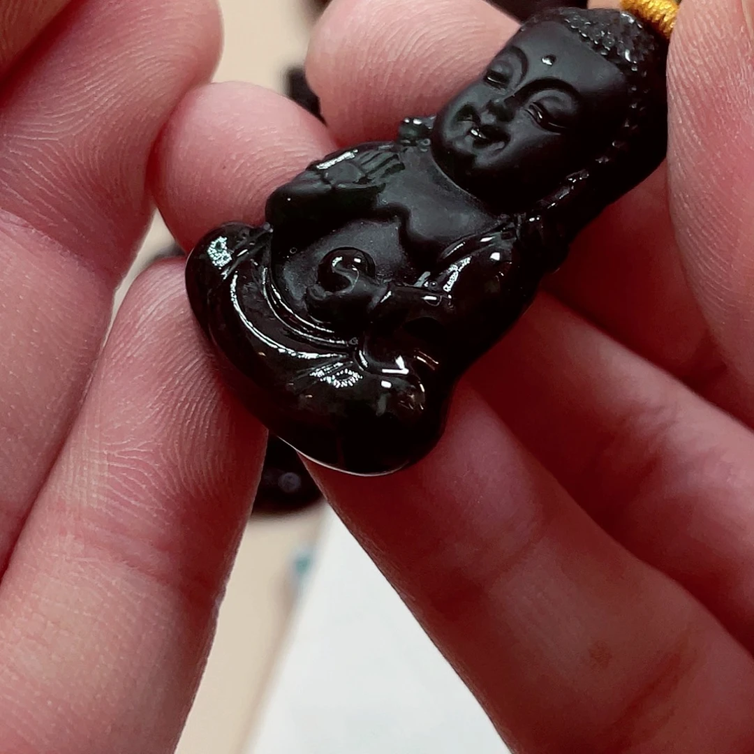 翡翠未镶嵌颈饰先鉴后发一物一证