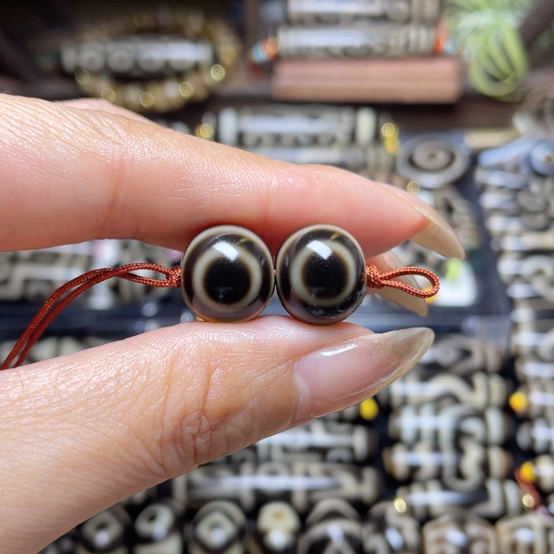 玛瑙/玉髓珠宝奇石未镶嵌天**线一对