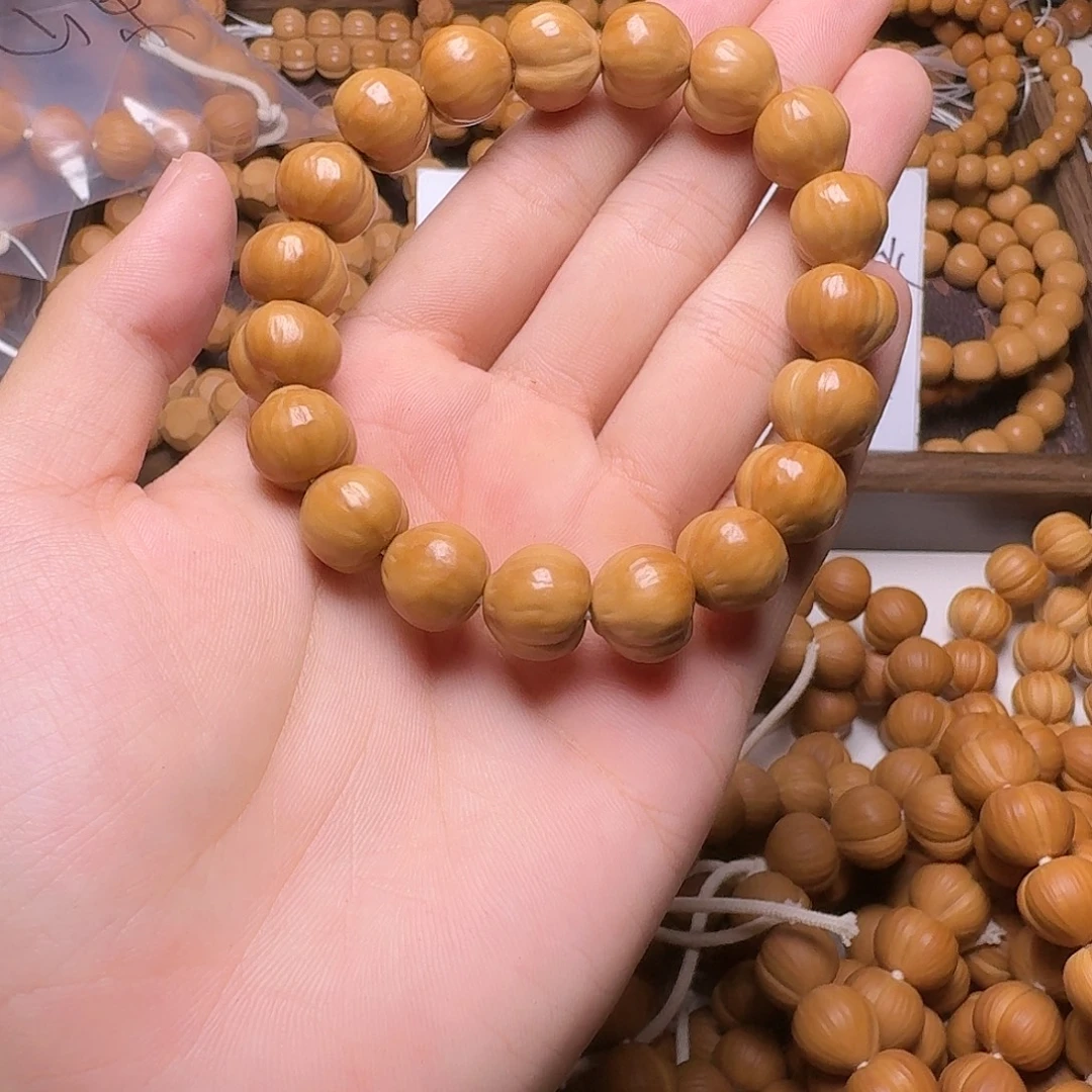 猴头核桃吊坠13尺寸屁桃