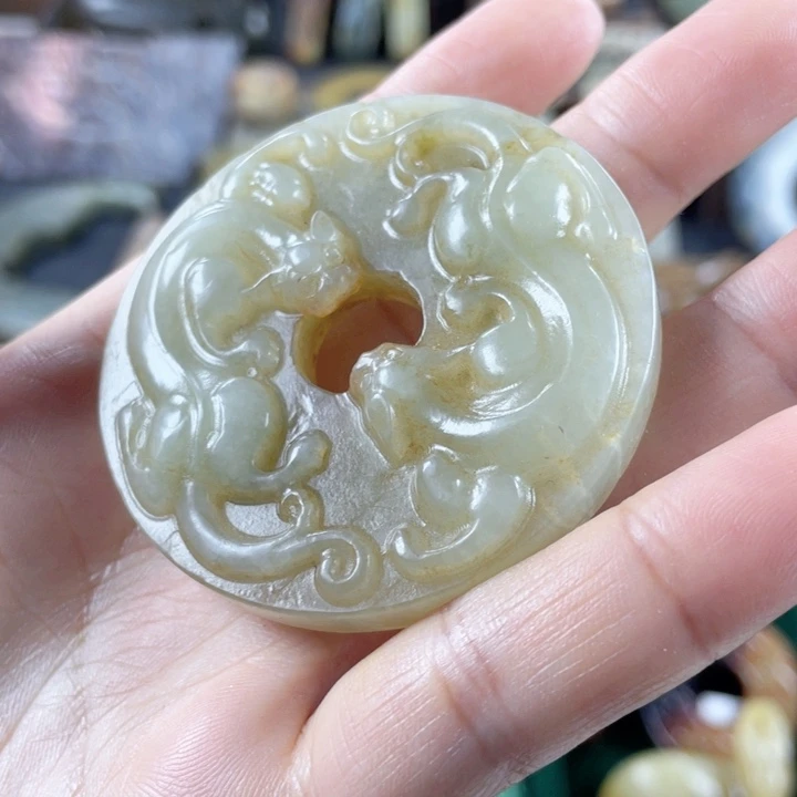 和田玉（糖玉）未镶嵌挂件