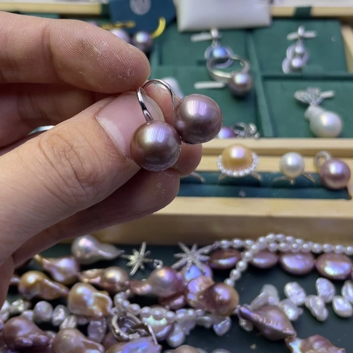 淡水珍珠耳饰银S925镶嵌ヾ****！