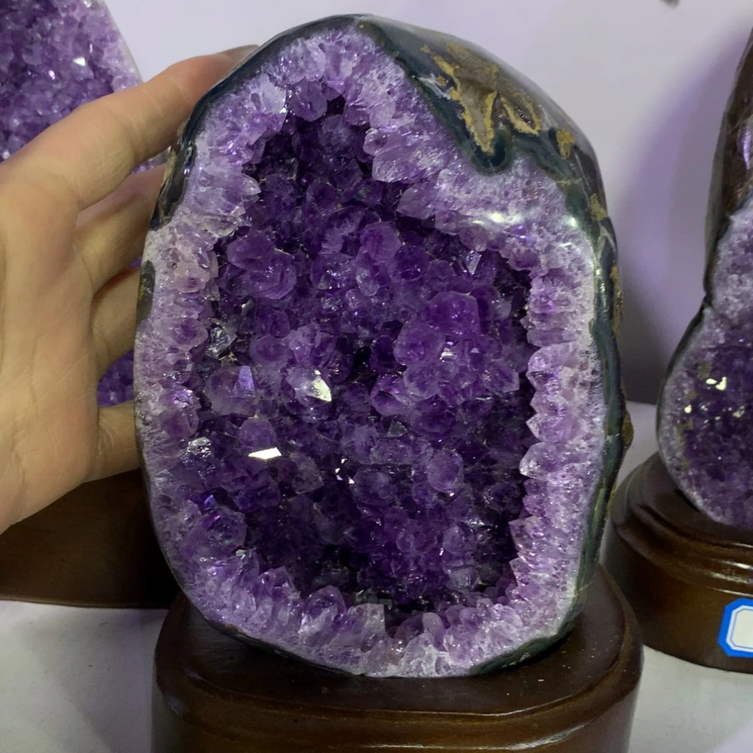 水晶摆件婷未镶嵌