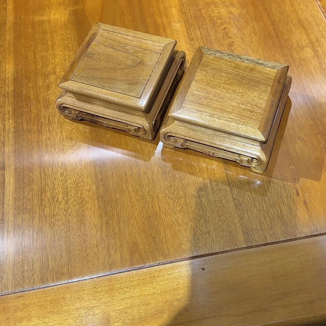 深***鱼金丝楠兩個小底座