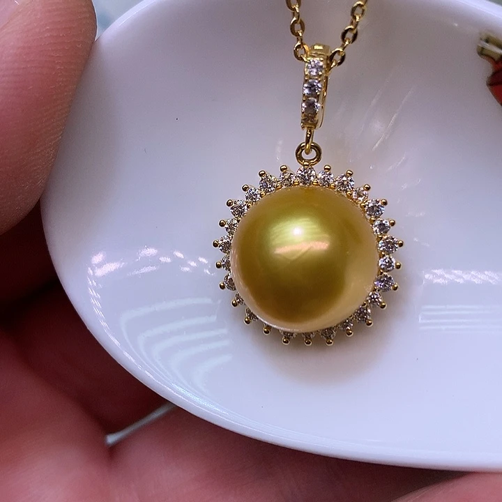 银S925镶嵌耳饰淡水珍珠