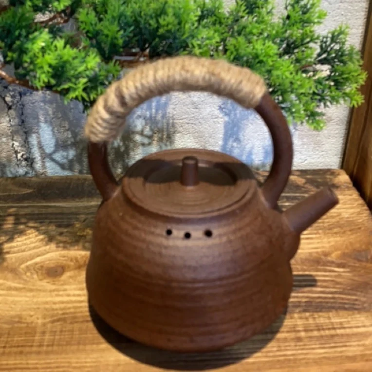 优质紫砂紫泥提梁壶可干烧720cc