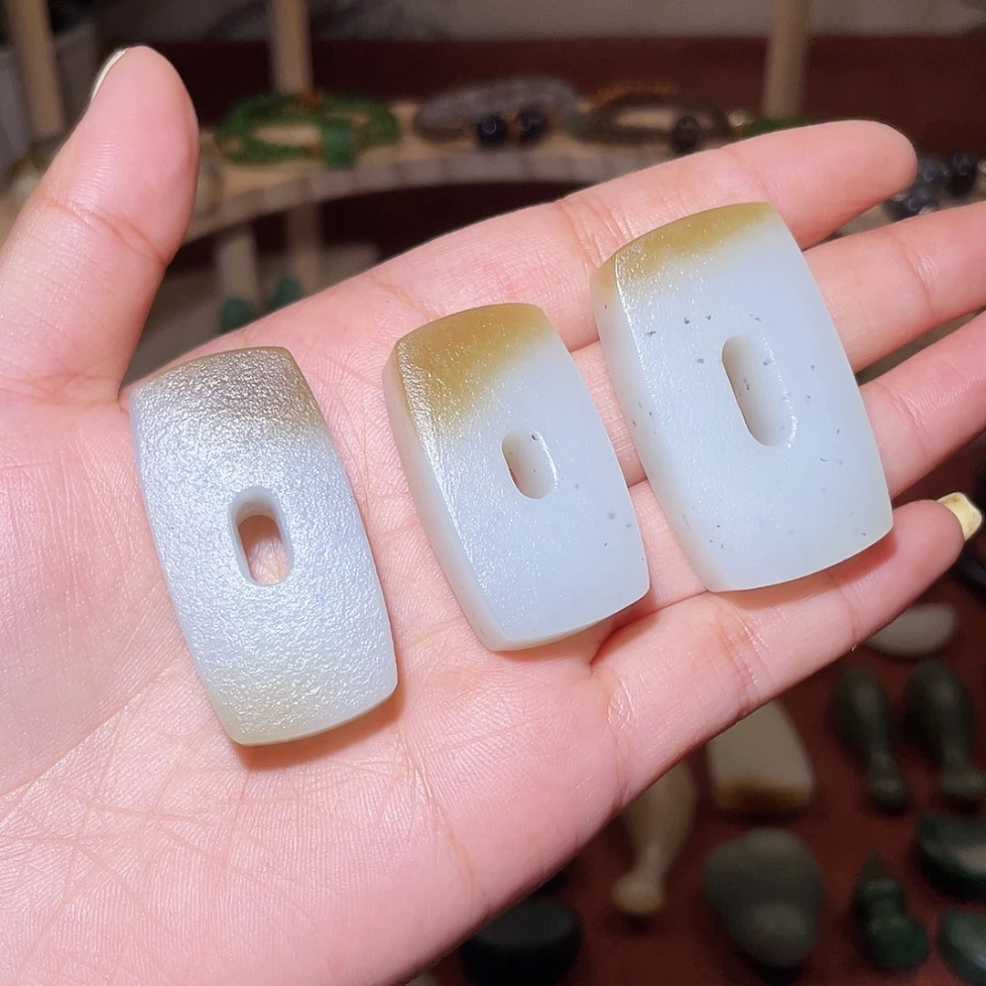 颈饰未镶嵌和田玉陌****y