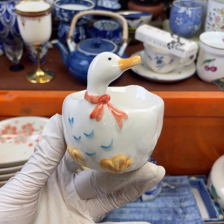 他家瓷器真美…开播了