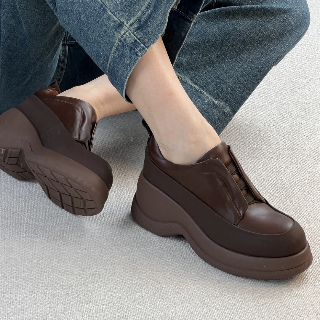 nnmiss•34-39/6.5cm小个子圆头深口松紧带复古牛皮厚底通勤乐福鞋