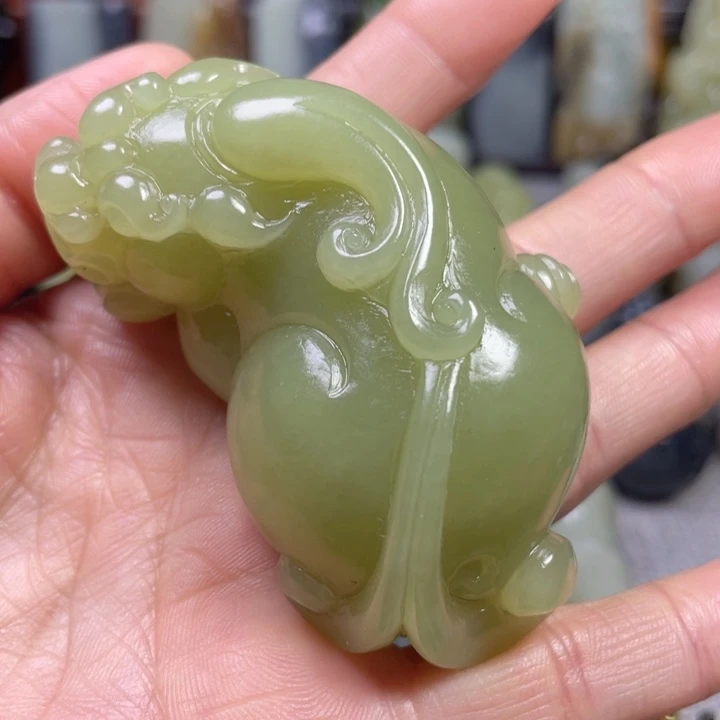 遇****和田玉未镶嵌挂件