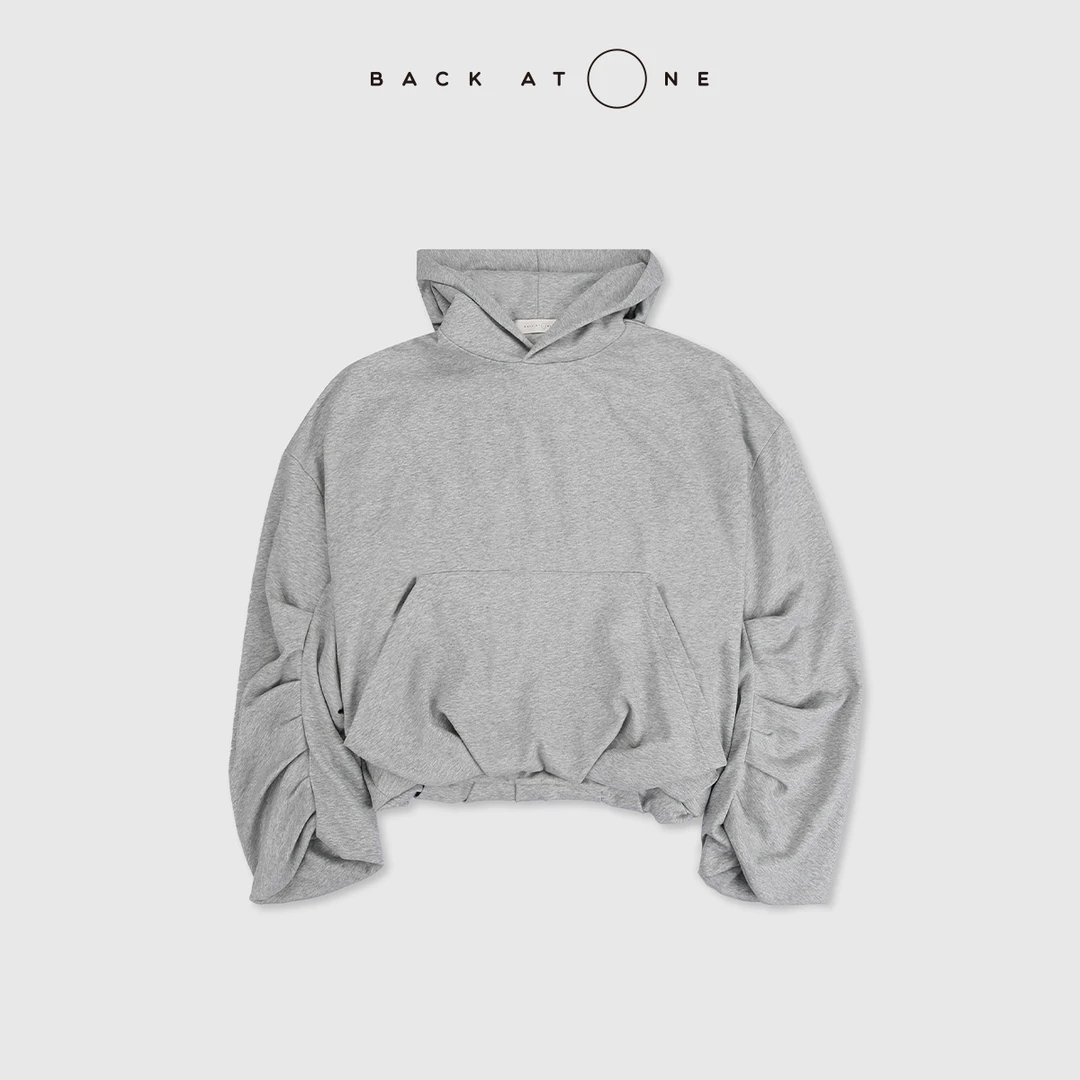 BackAtOne“时髦花苞“ 前口袋灰色连帽弯刀袖卫衣 BEF-1BT356K-K