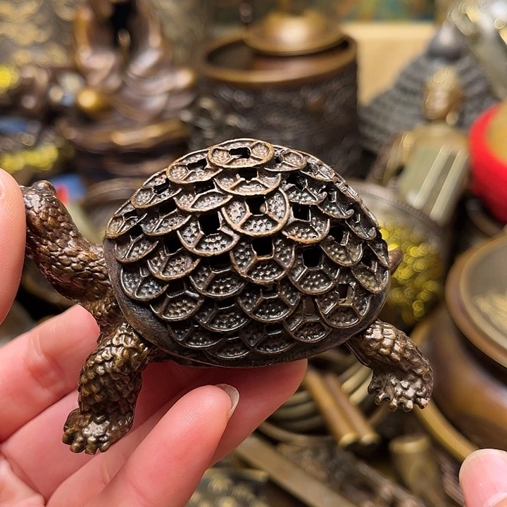 精美铜器批发档口