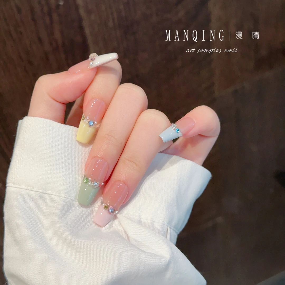 【彩虹心事20】纯手工穿戴甲新款高级感轻奢显白带钻方便穿戴