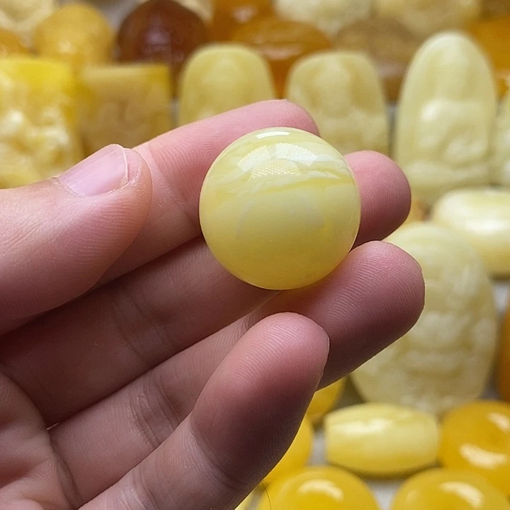 琥珀颈饰未镶嵌琥珀蜜蜡吊坠