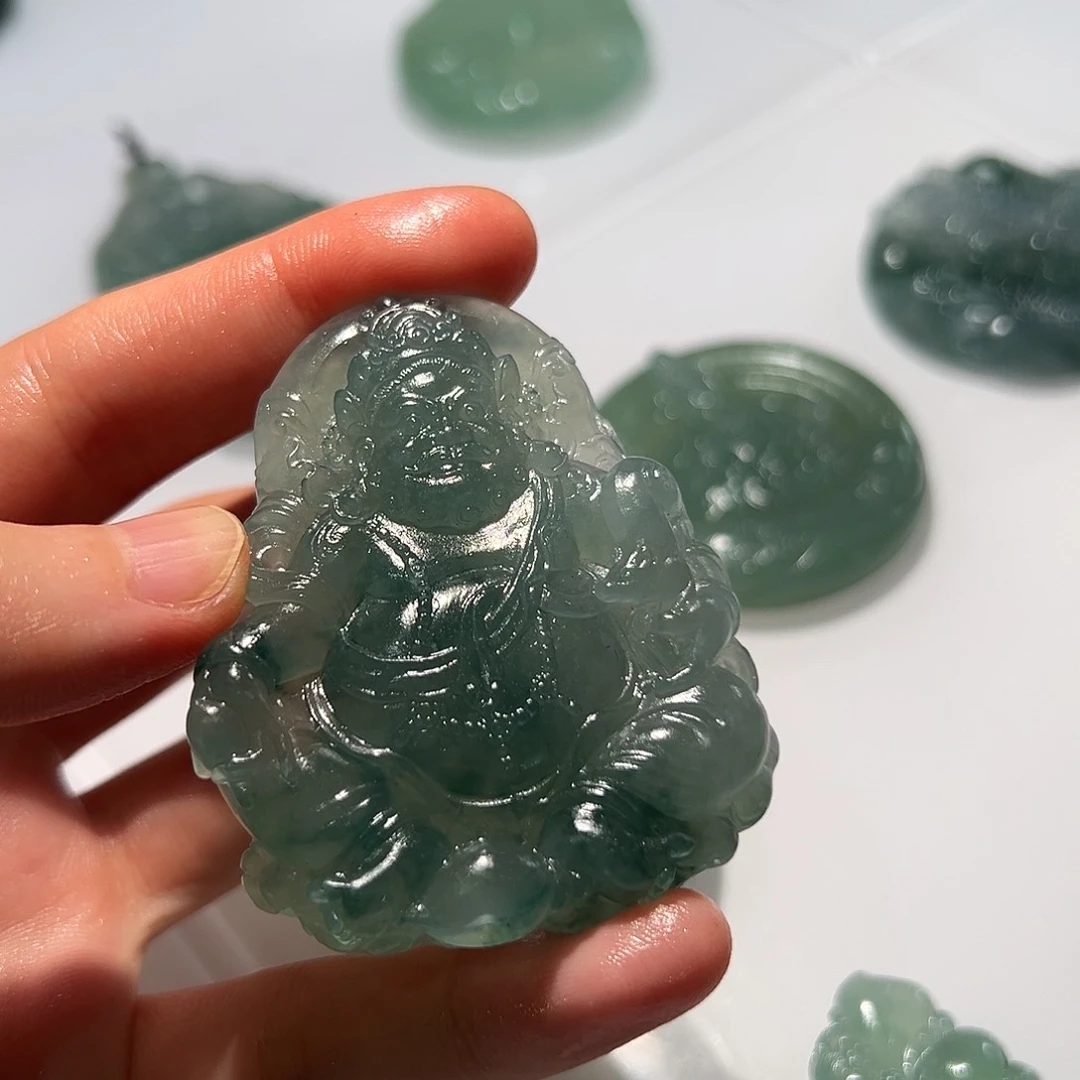 定制翡翠未镶嵌挂件