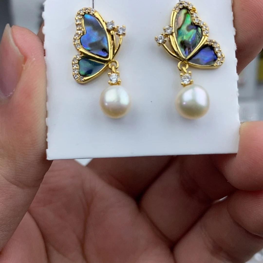 淡水珍珠耳饰未镶嵌