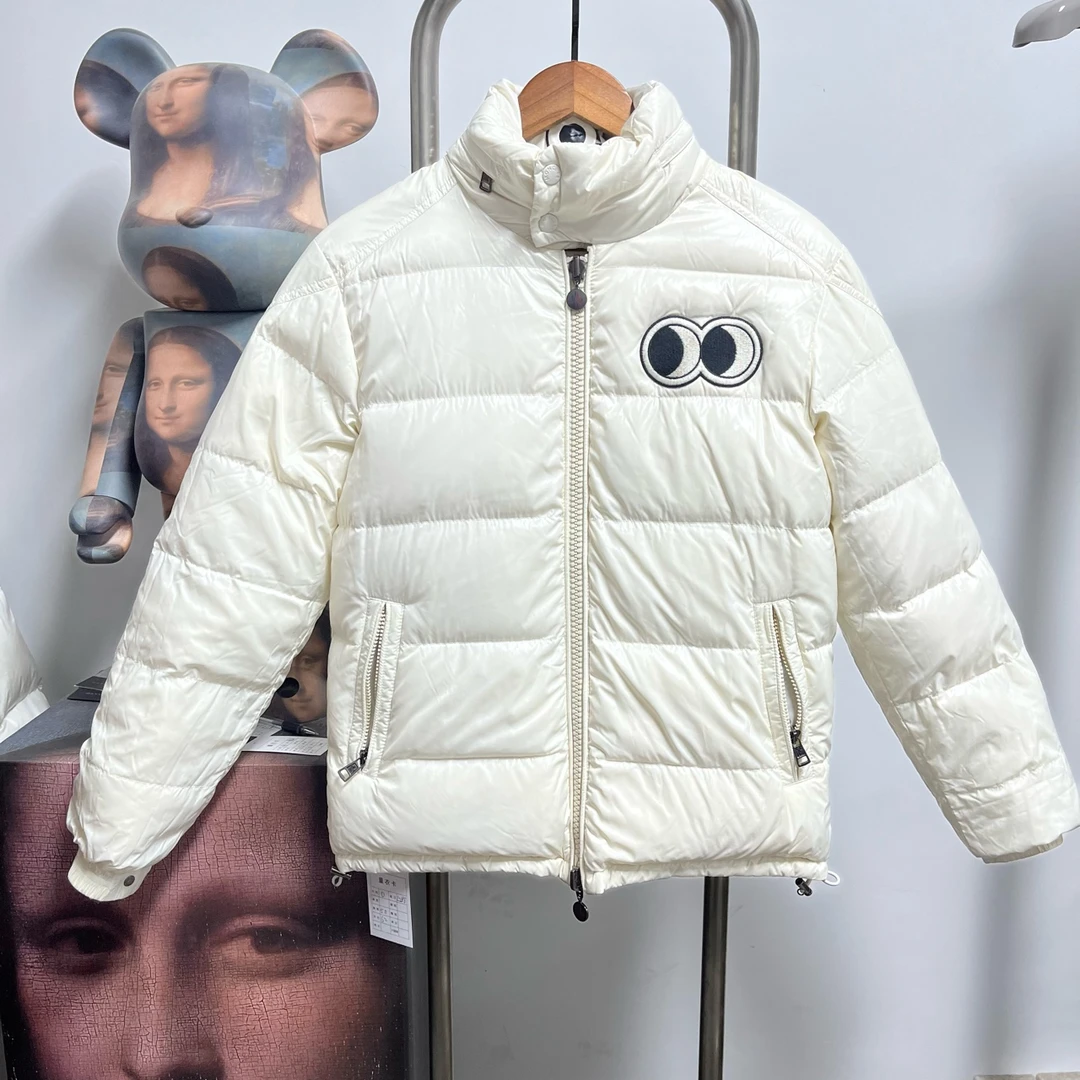 99新 MONCLER 14蒙口双面羽绒服L2518尺码：0