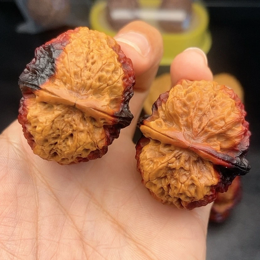 【闪购商品】把件文玩核桃38尺铁绣球