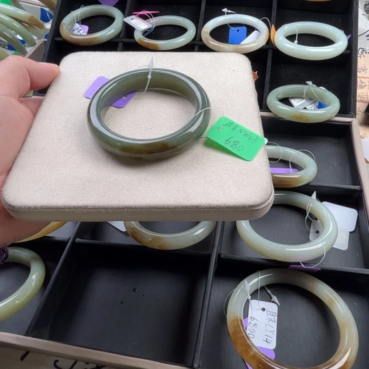 未镶嵌手镯和田玉玲珑美镯55.3